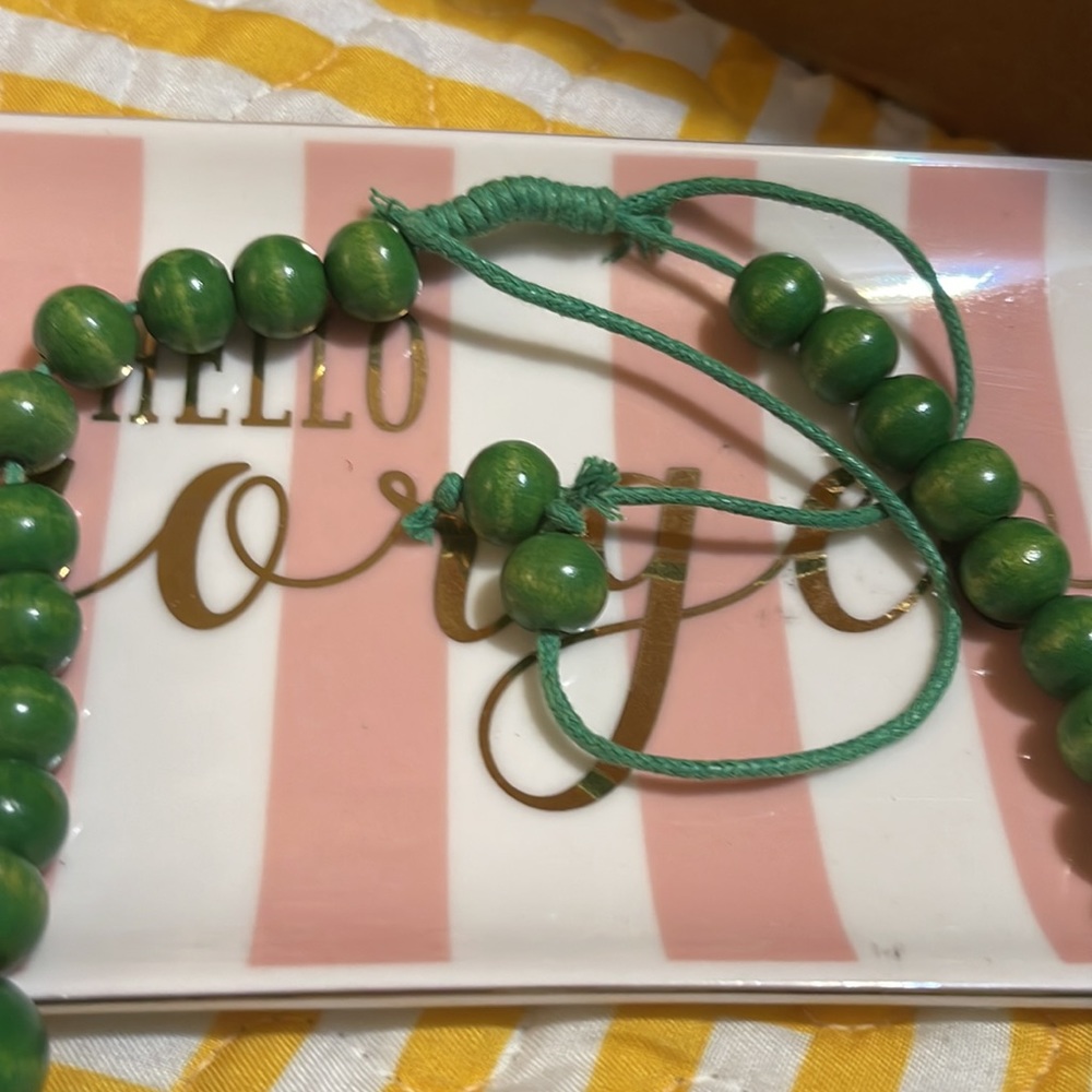 Necklace - Picture 2 of 2